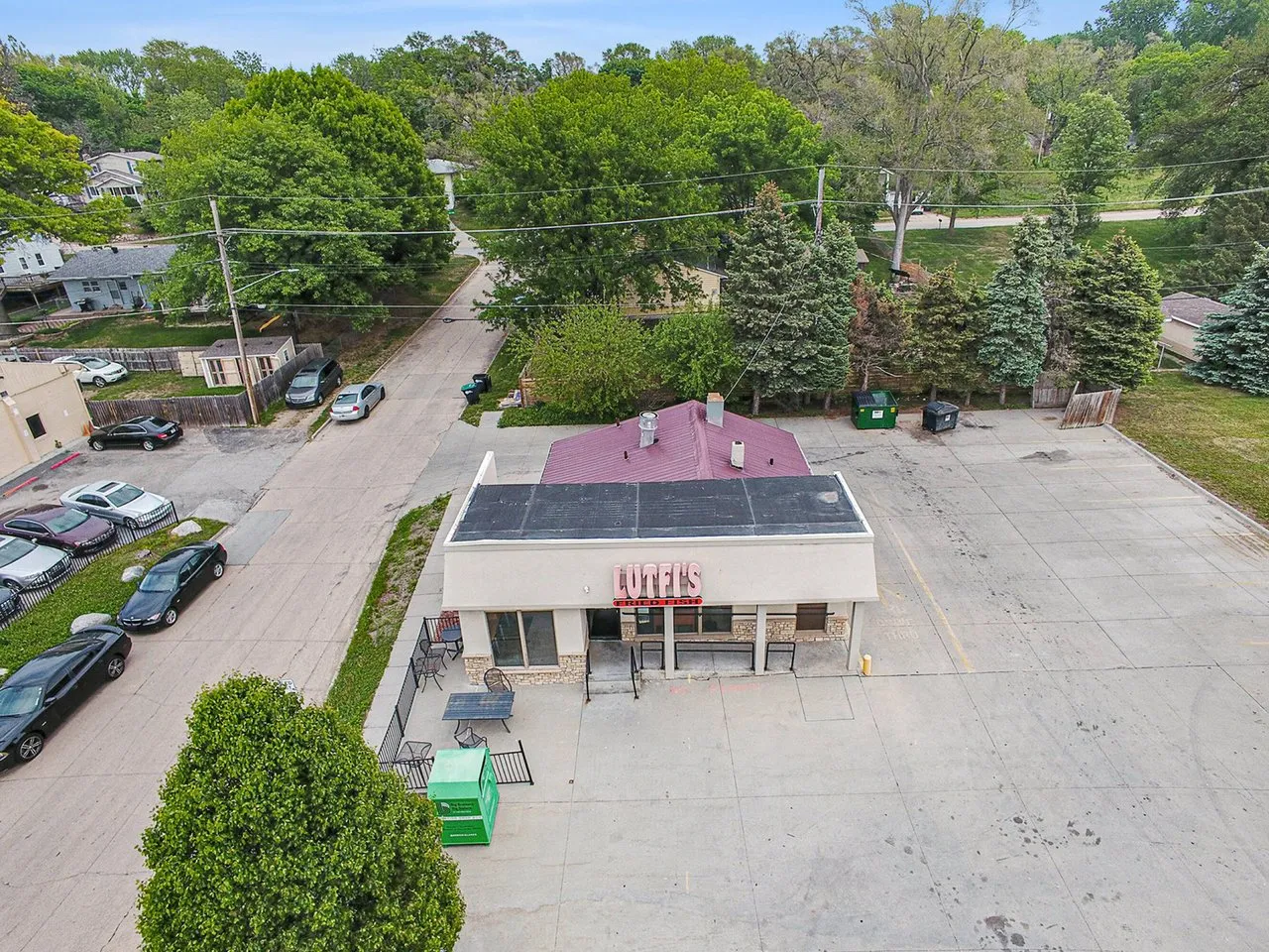 2527 N 72nd Street, Omaha, NE 68104