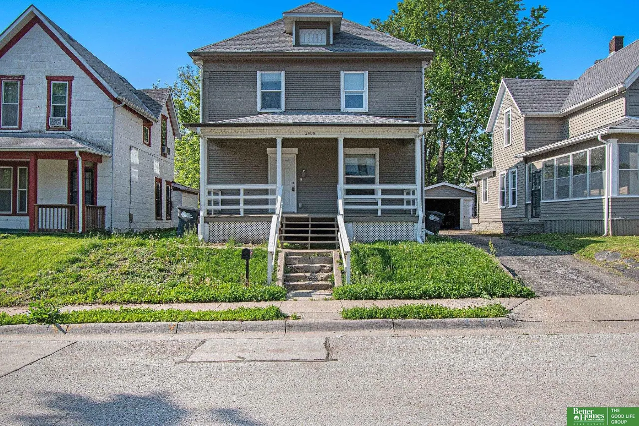 2409 Emmet Street, Omaha, NE 68111