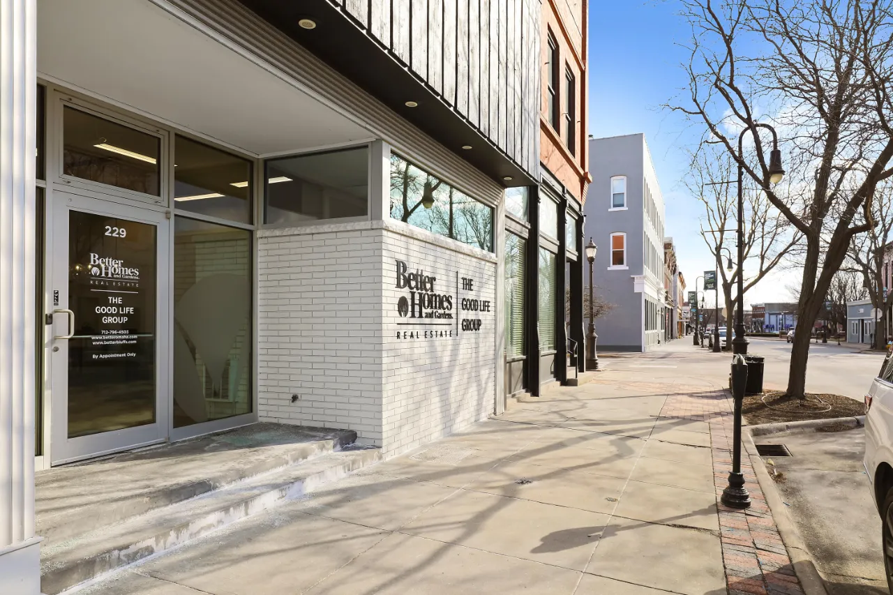 229 S MAIN Street, COUNCIL BLUFFS, IA 51503