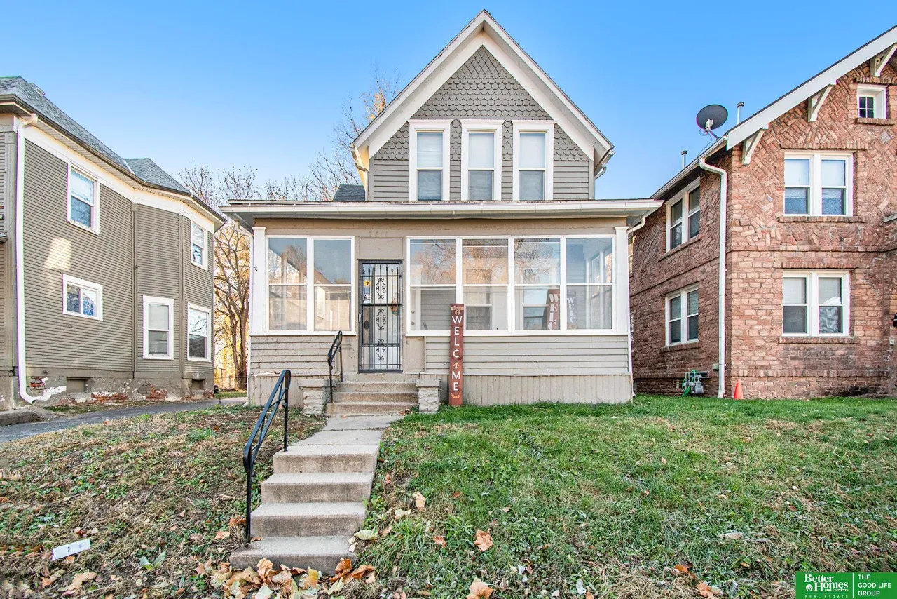 2411 Emmet Street, Omaha, NE 68111
